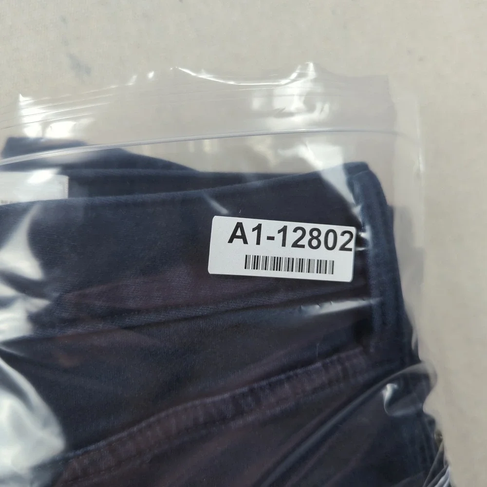 Banana Republic Jeans Mens 42x34 Blue Traveler Athletic Taper Casual Stretch